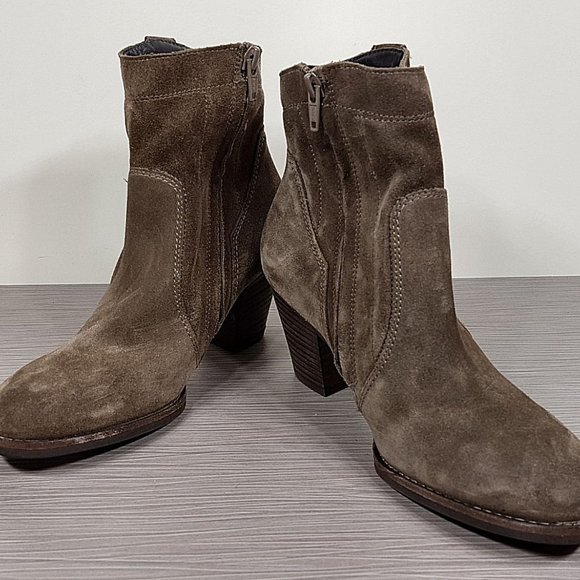 Paul Green 'Jax' Bootie, Color-Earth Suede Womens Size 5.5 - Picture 4 of 9
